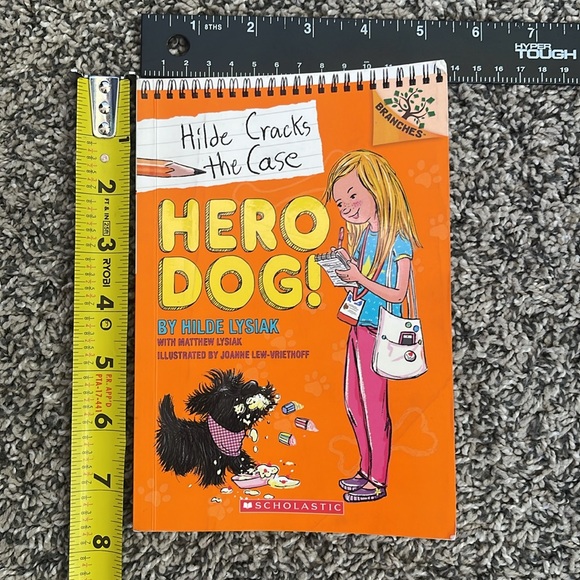 Kids book 📕 Hero Dog by Hilde Lysiak Scholastic paperback book - Picture 3 of 17